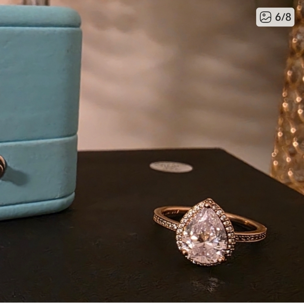 Pandora Ring